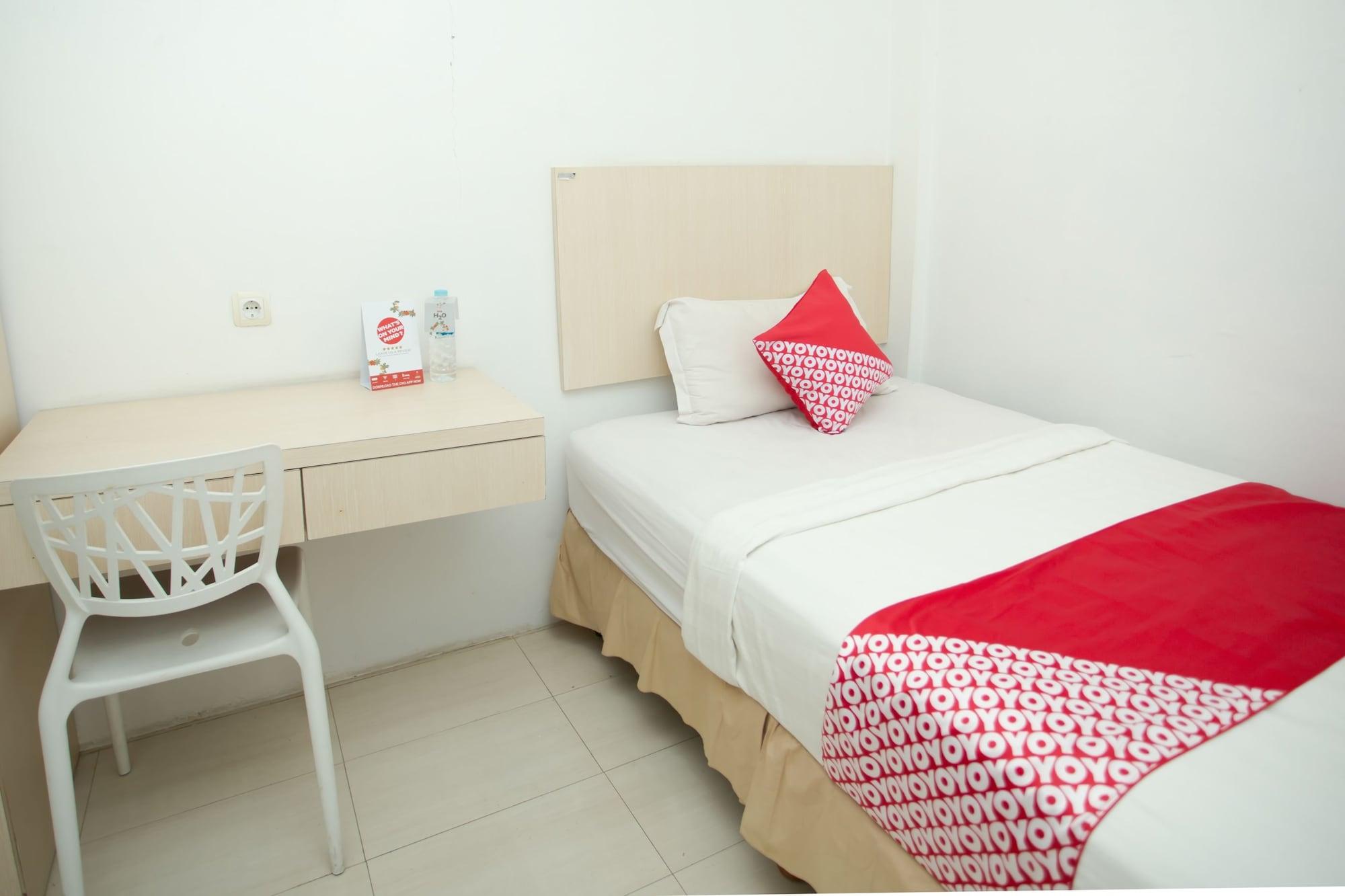 Hotel Oyo 850 Lapan Lapan Banjarmasin  Exterior foto