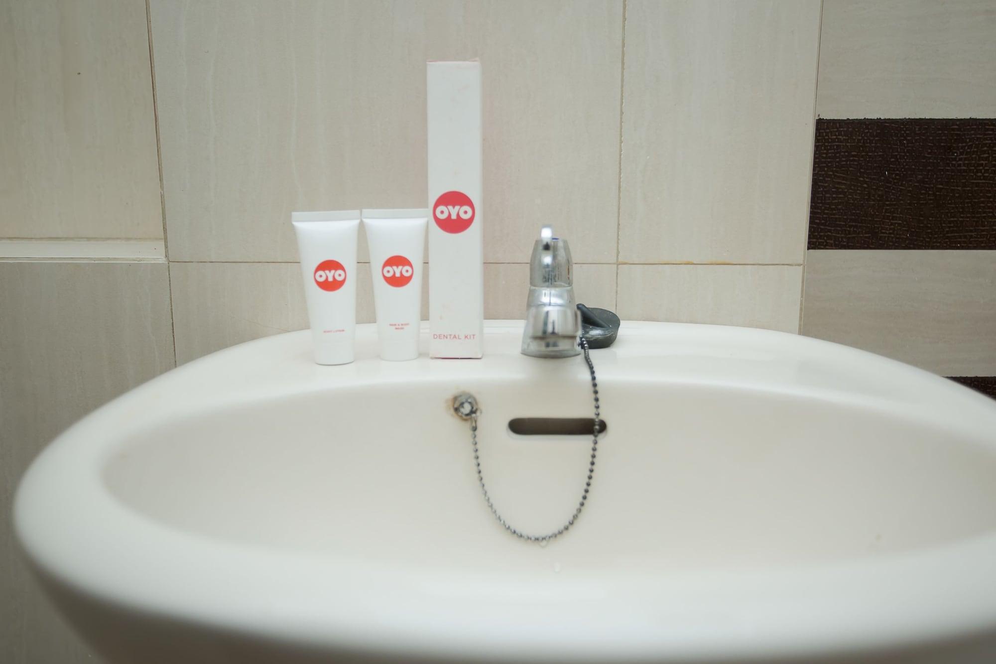 Hotel Oyo 850 Lapan Lapan Banjarmasin  Exterior foto